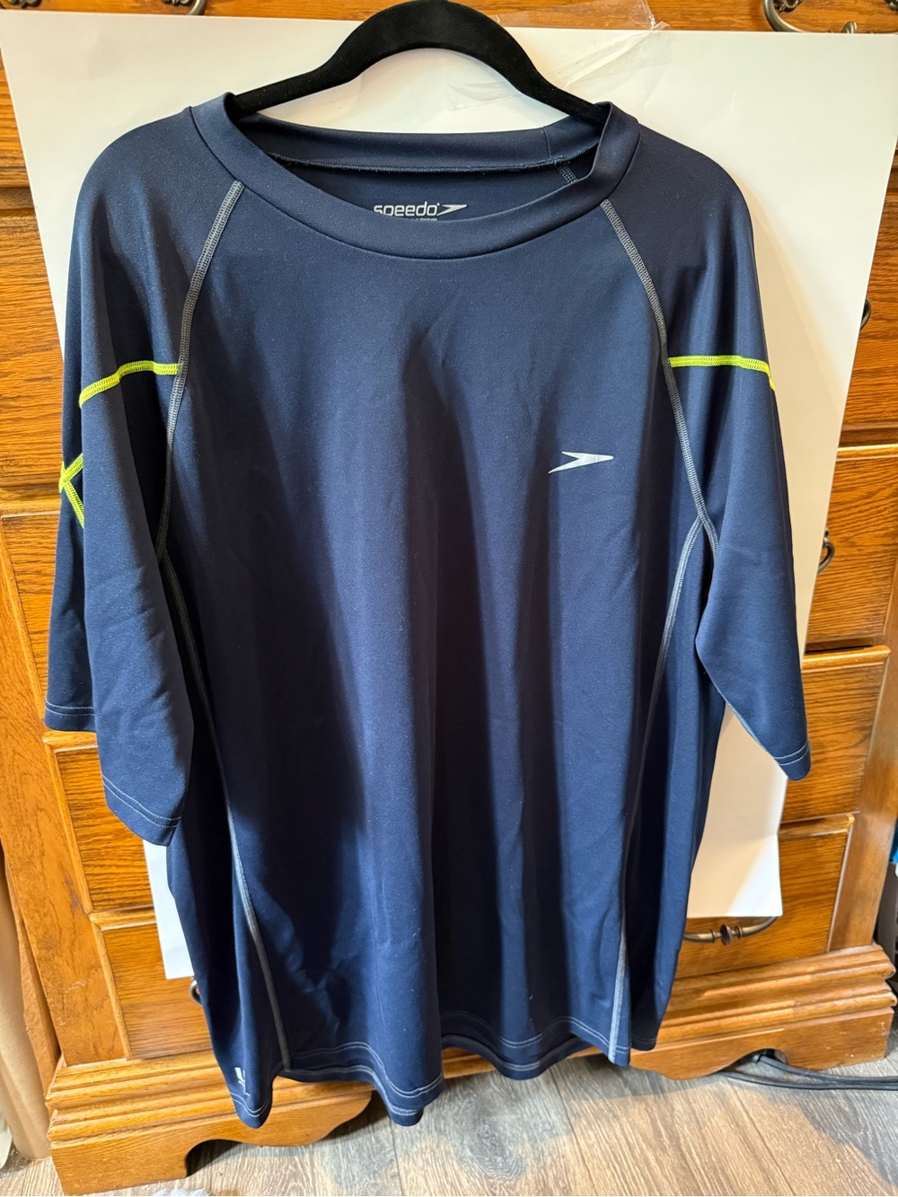 Speedo Men’s Navy Swim Rash Guard with Lime Accents